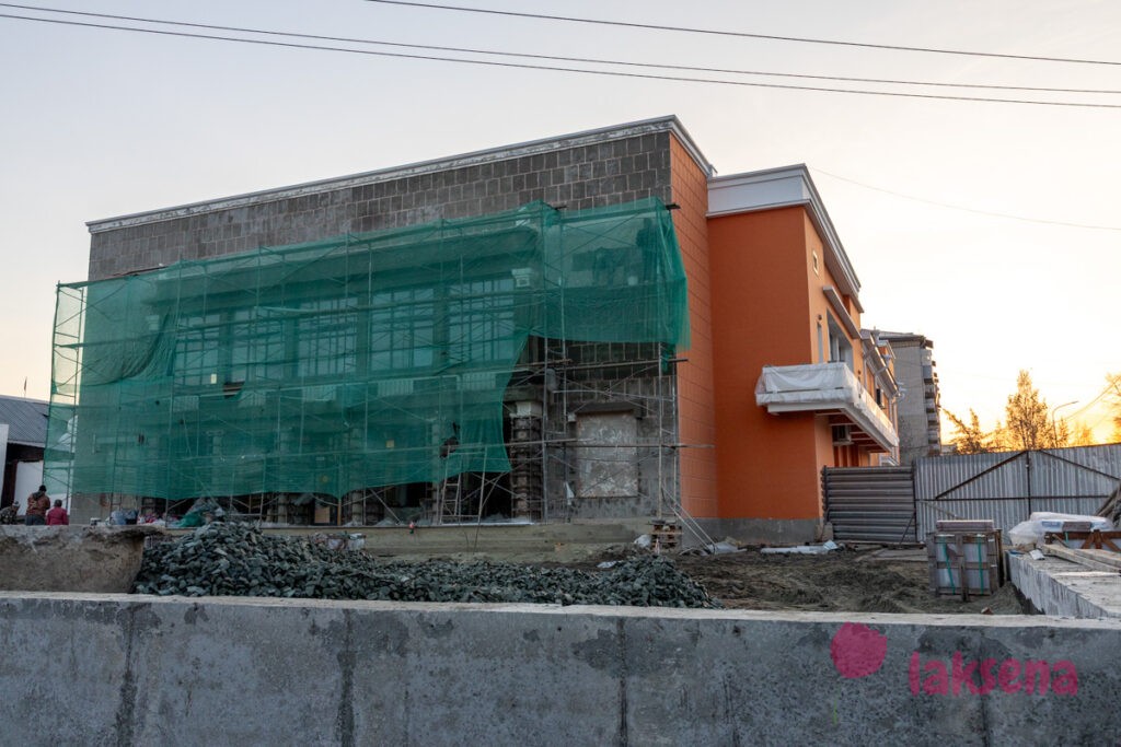 Ленинский проспект, Барнаул Кинотеатр "Родина"