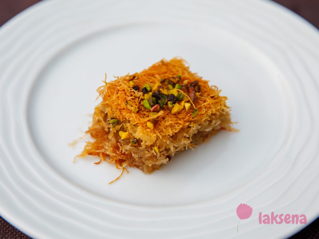 Турецкие сладости кадаиф