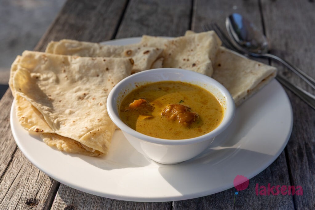 Блюда мальдивской кухни куриный карри (chicken curry)