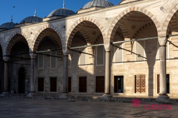 Голубая мечеть в Стамбуле Султанахмет